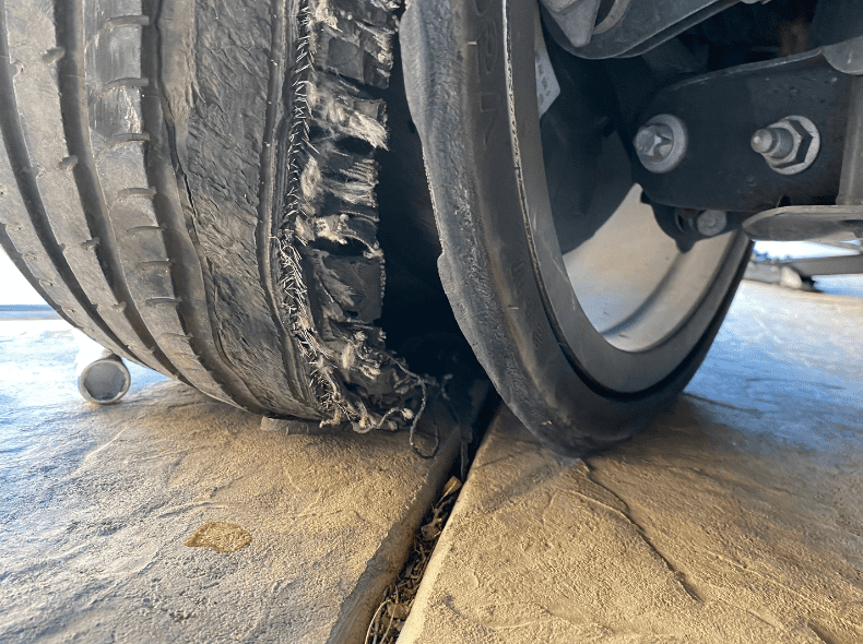 Tire belt separation
