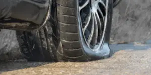 FLAT-TIRE-PARKED